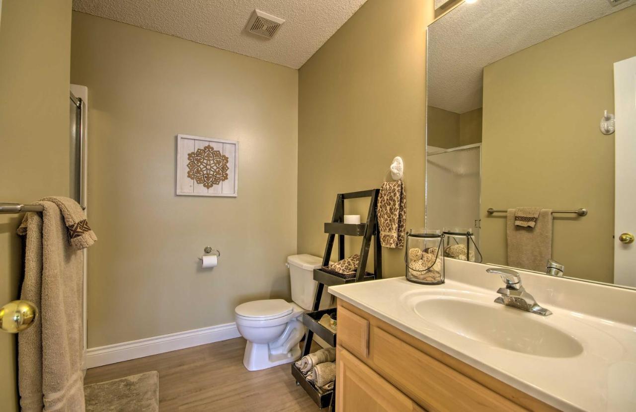 Waterfront Townhome With Private Dock And Lake Views Lake Ozark Zewnętrze zdjęcie